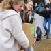 Beim-Verladen-der-Kartons
