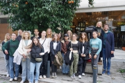 Die-Gruppe-der-Hilda-Schuelerinnen