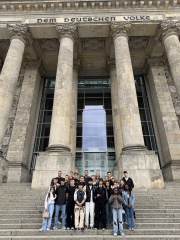 202507Berlin10dvorBundestag